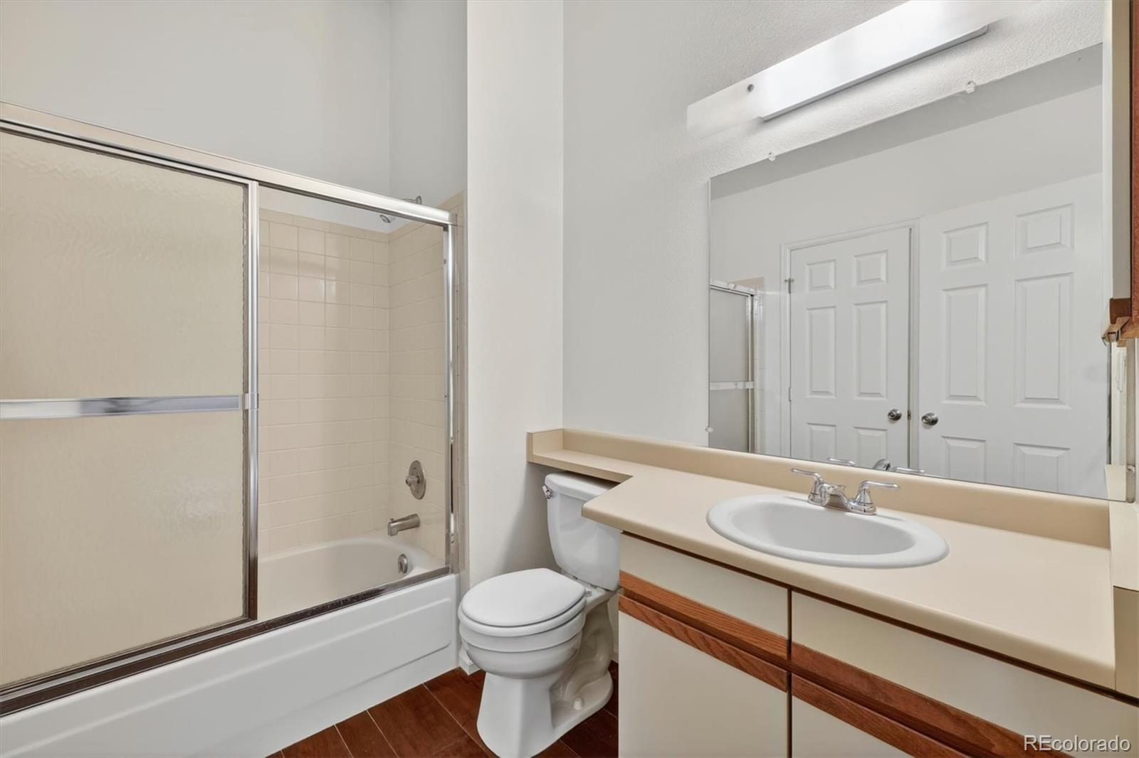 4899 S Dudley Street Unit: 23E