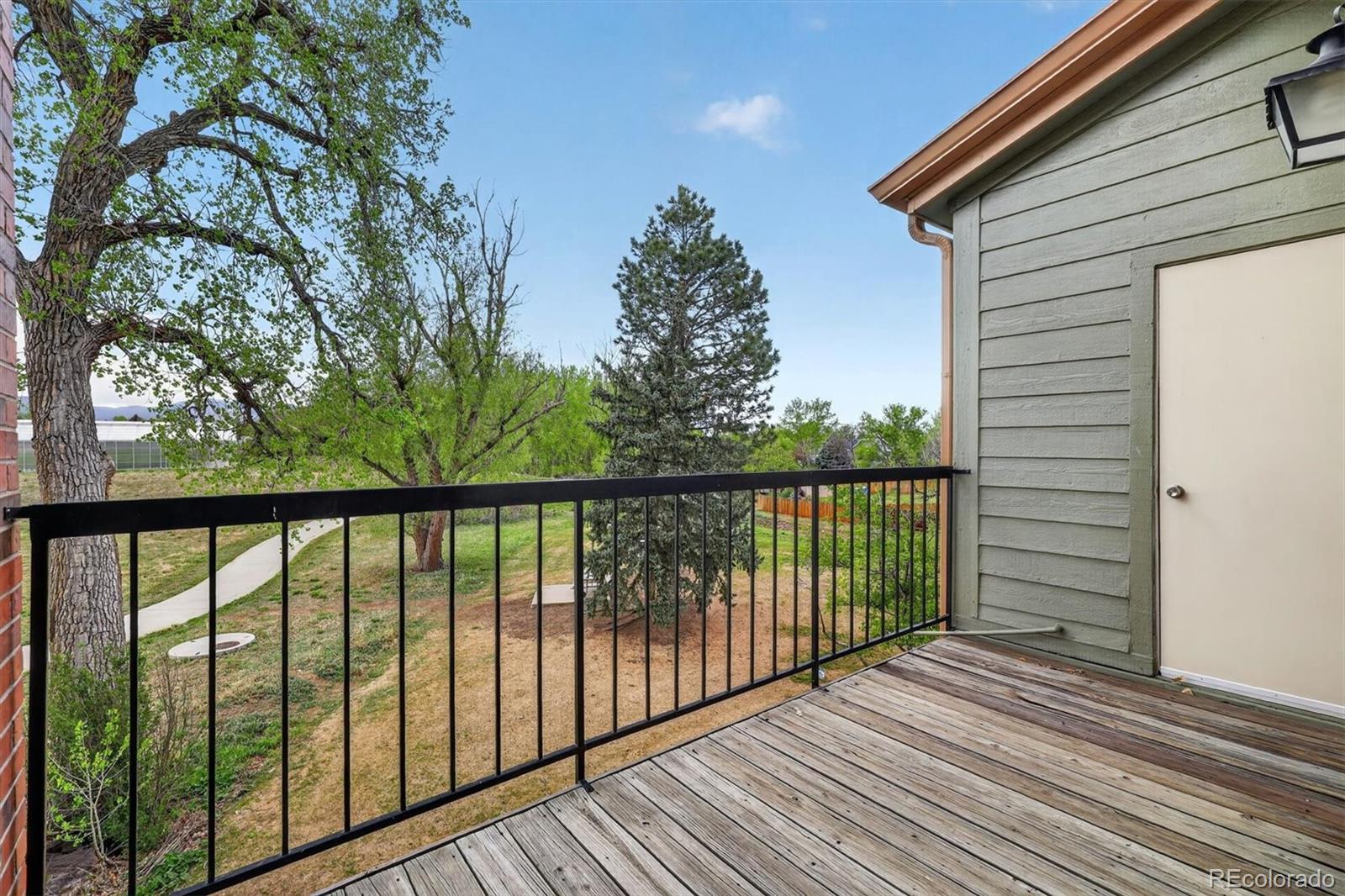 4899 S Dudley Street Unit: 23E