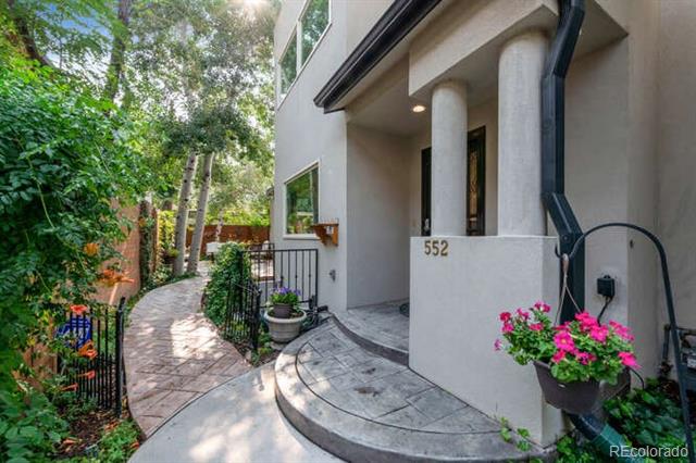 552 Clayton Street