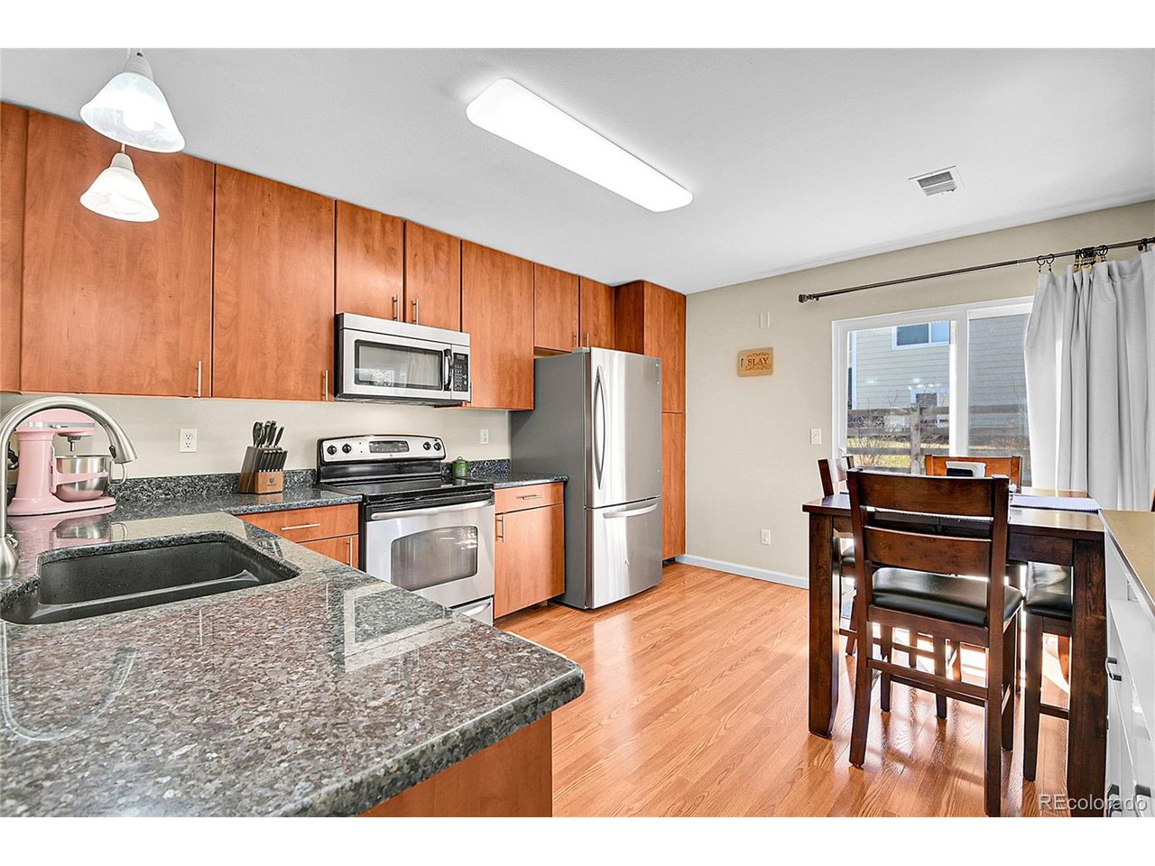 200 Vista Blvd