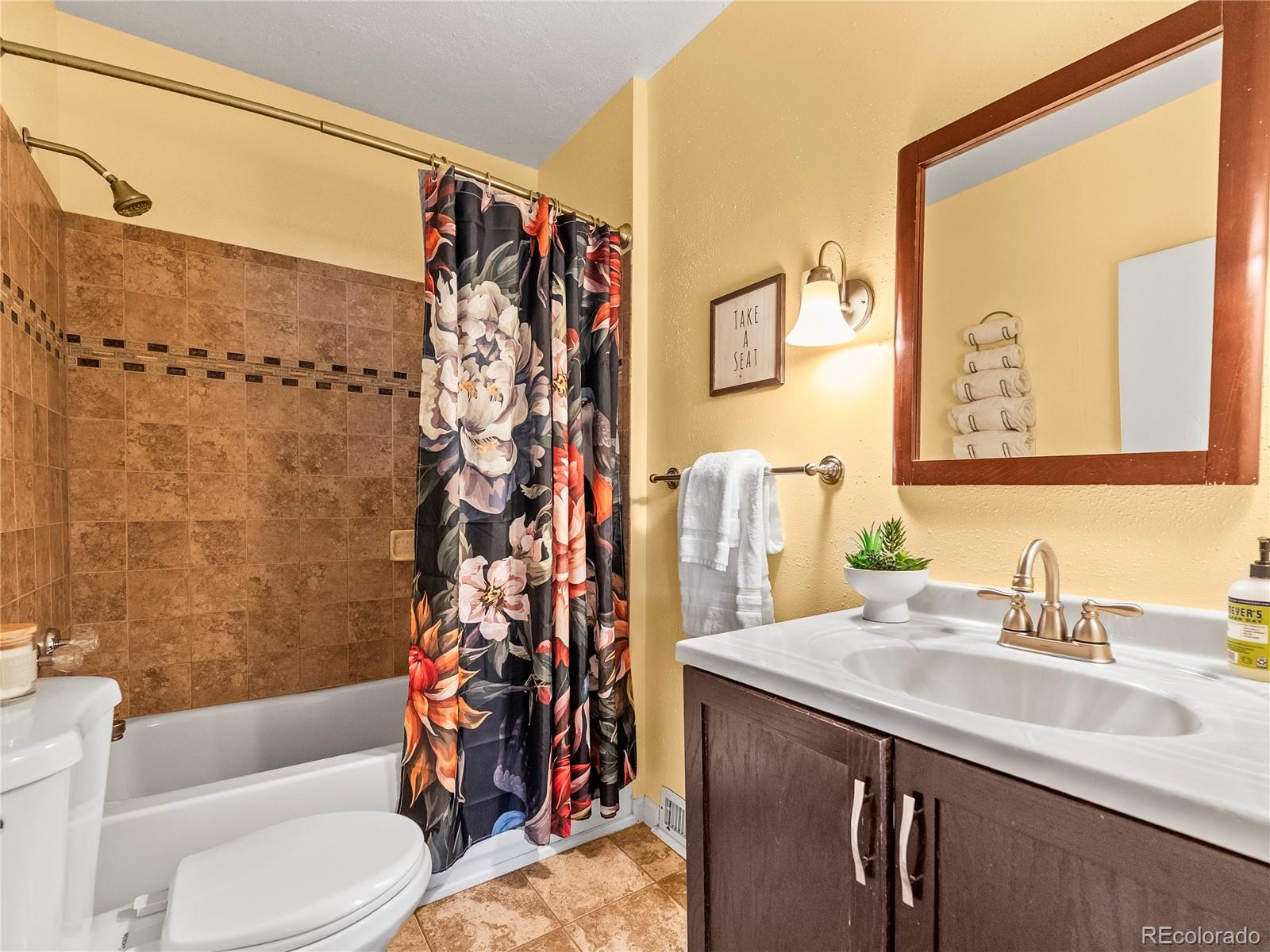 4548 S Sherman Street