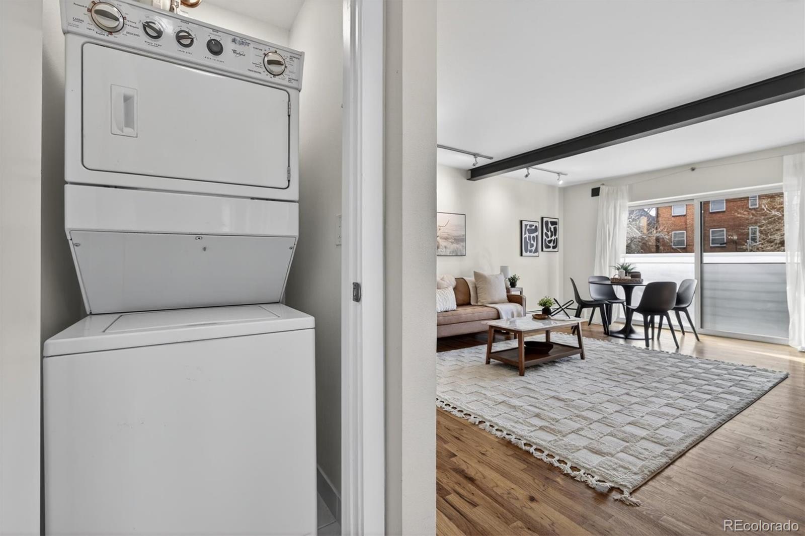 1245 Columbine Street Unit: 207