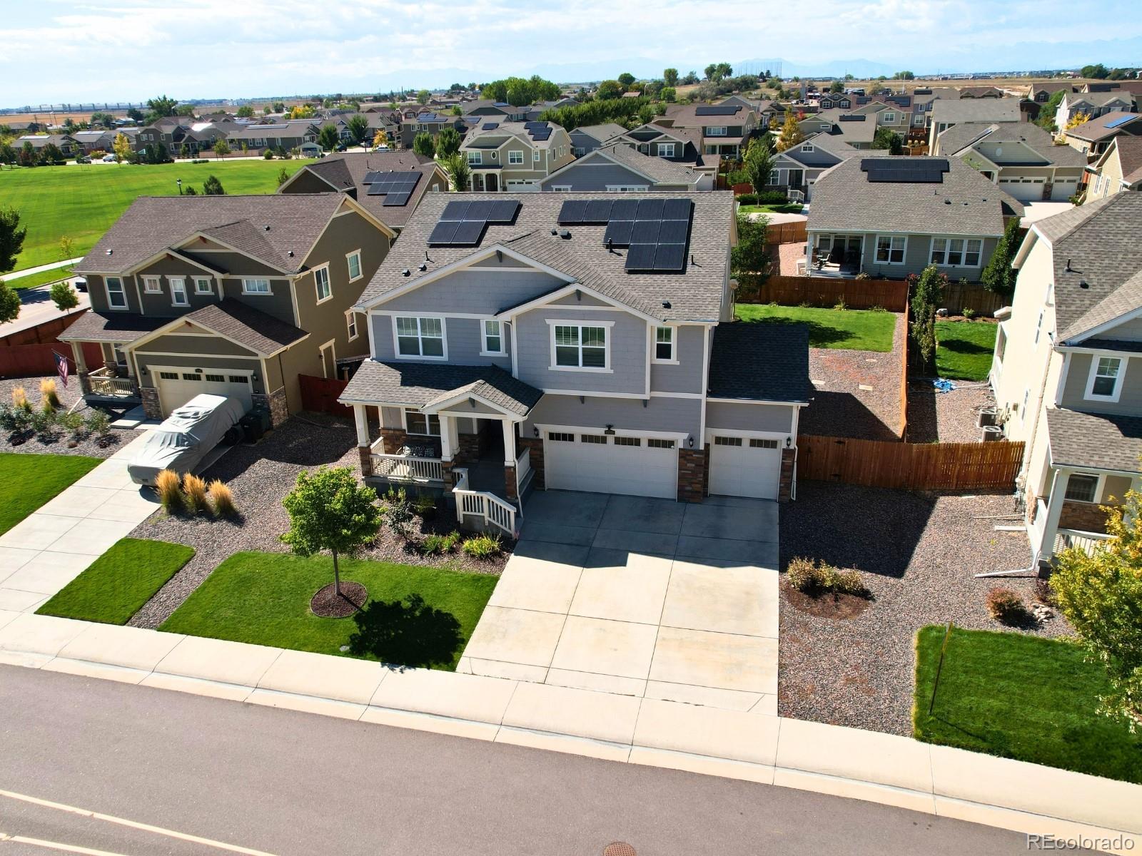 16317 Elizabeth Street