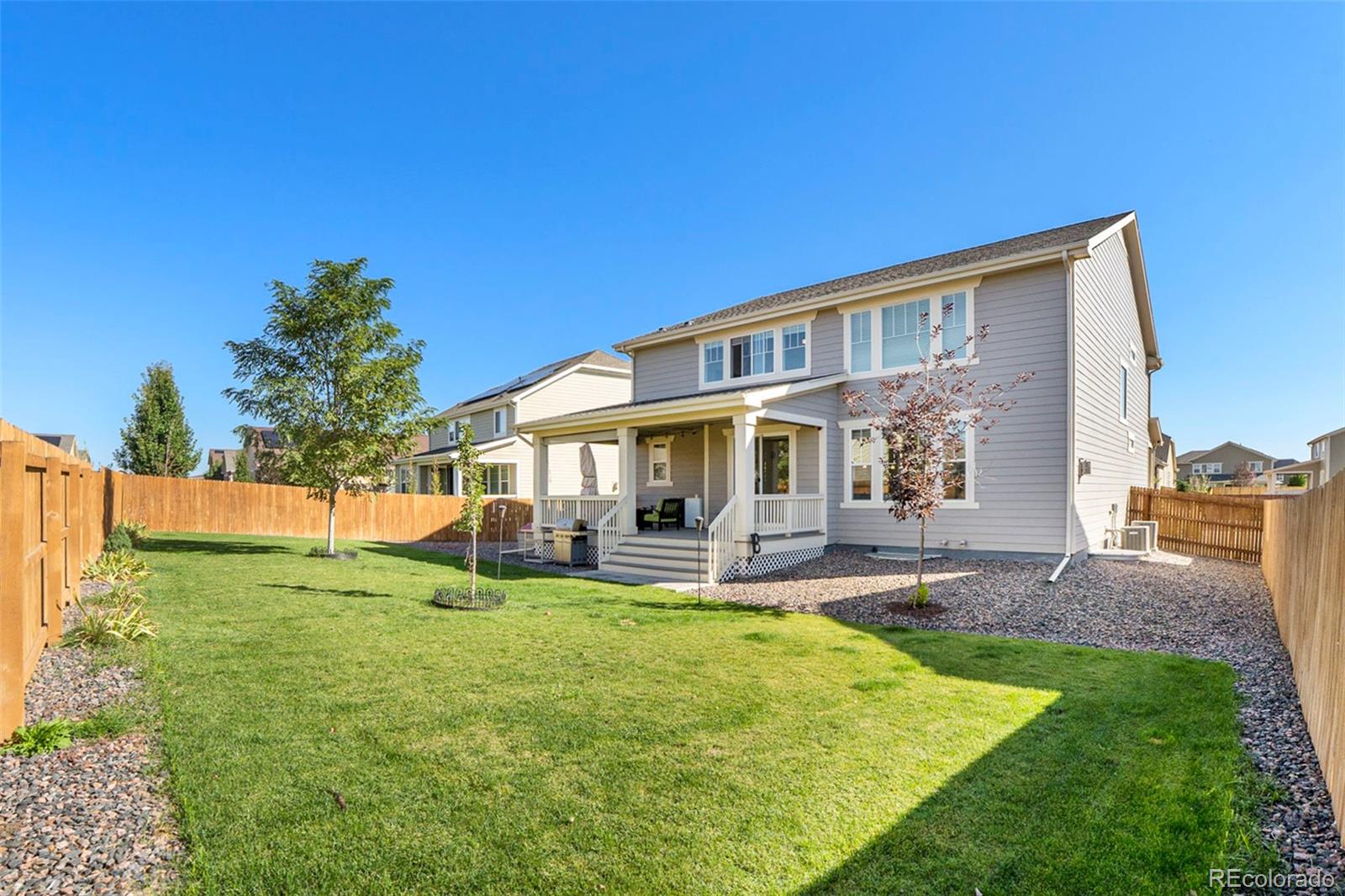 16317 Elizabeth Street