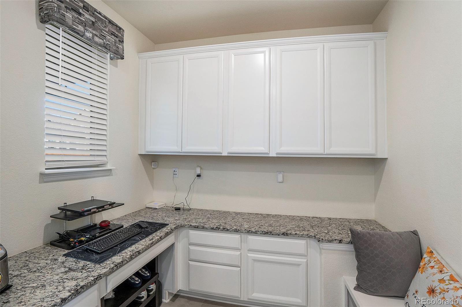 16317 Elizabeth Street