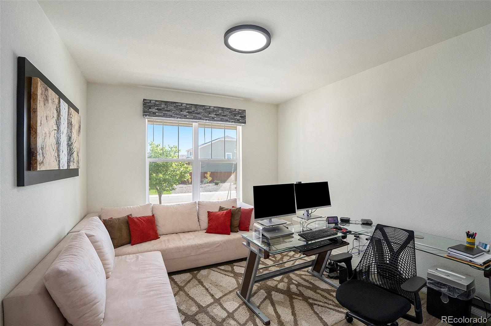 16317 Elizabeth Street