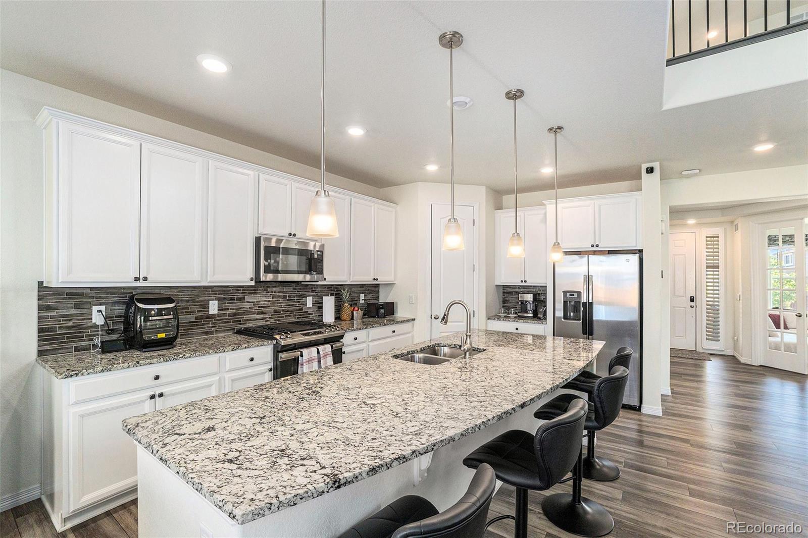 16317 Elizabeth Street