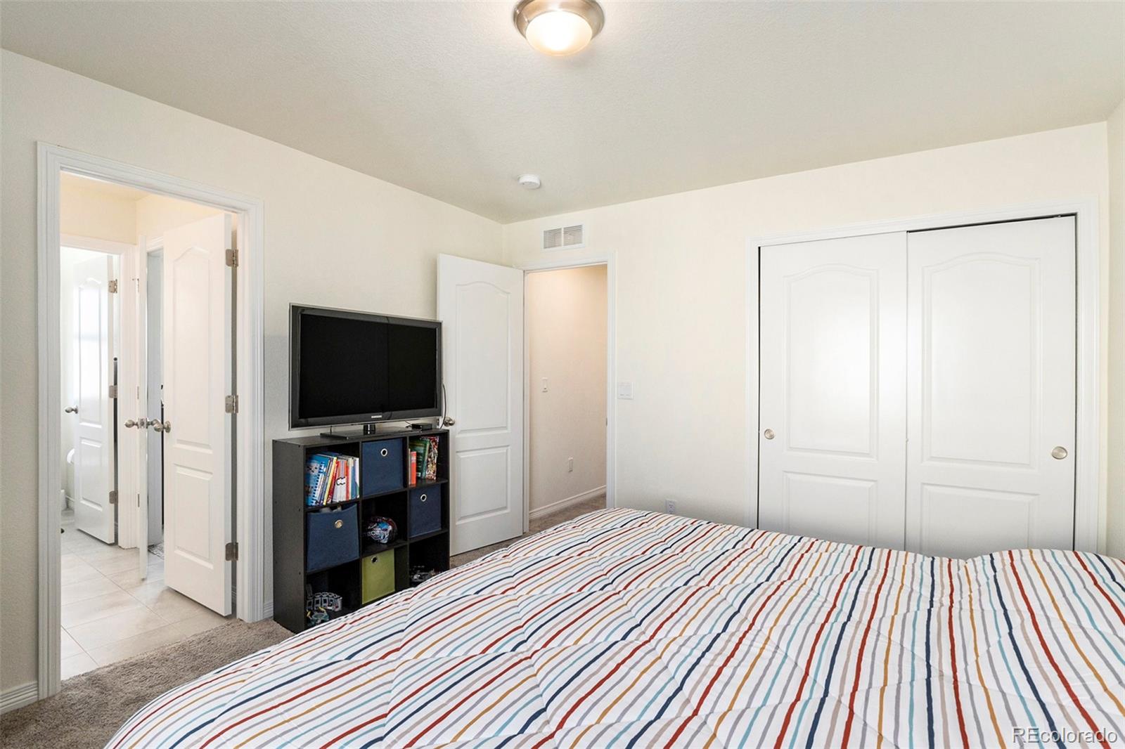 16317 Elizabeth Street