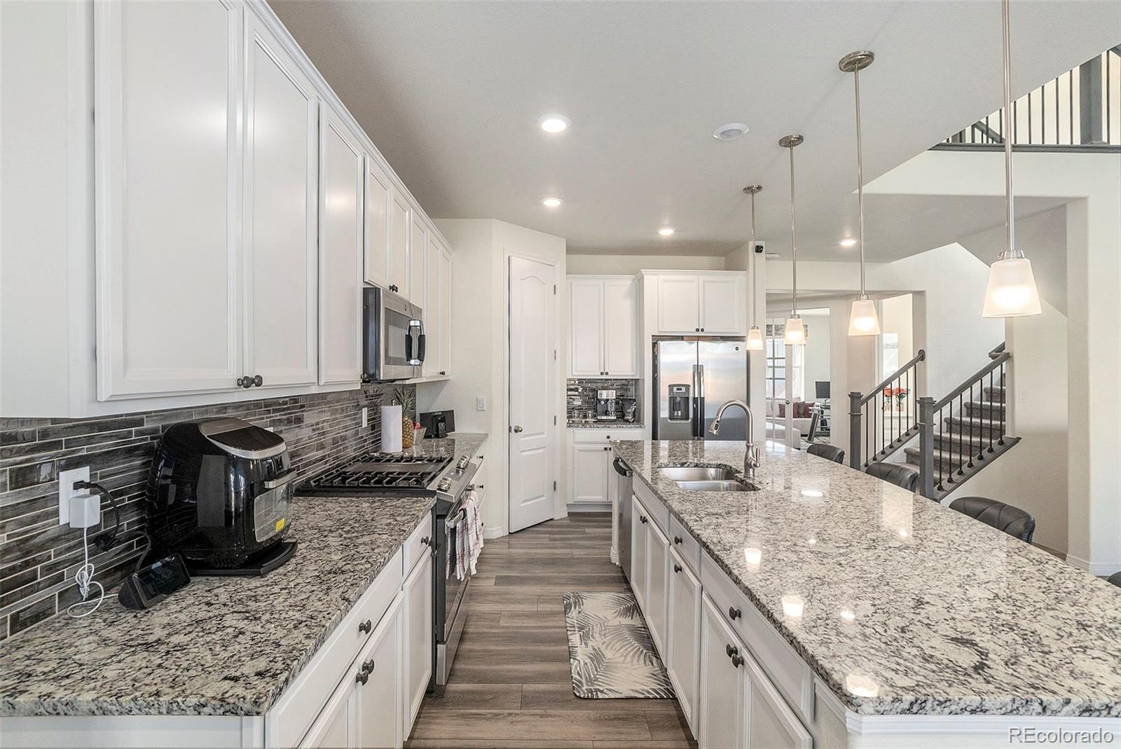 16317 Elizabeth Street