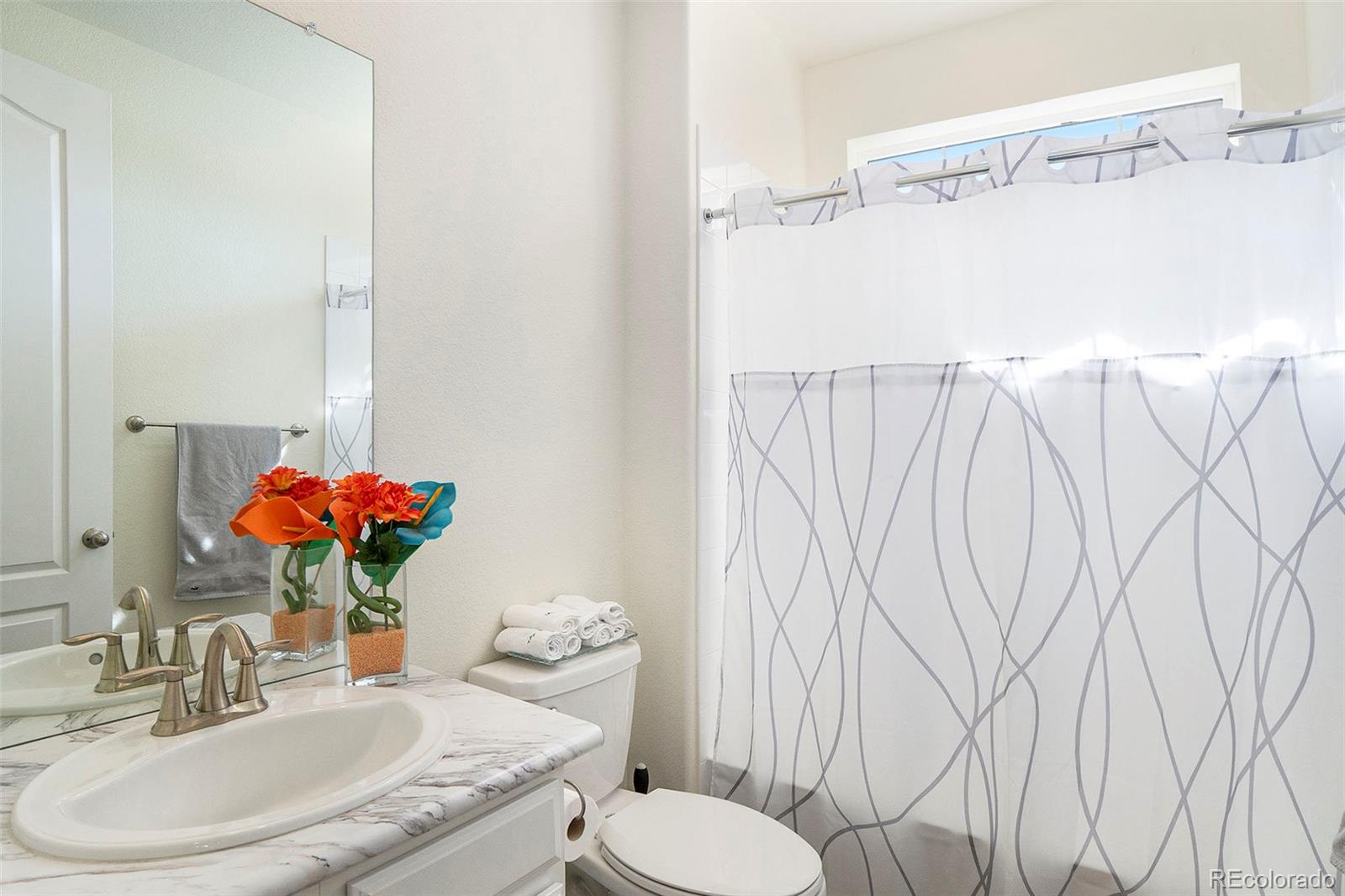 16317 Elizabeth Street