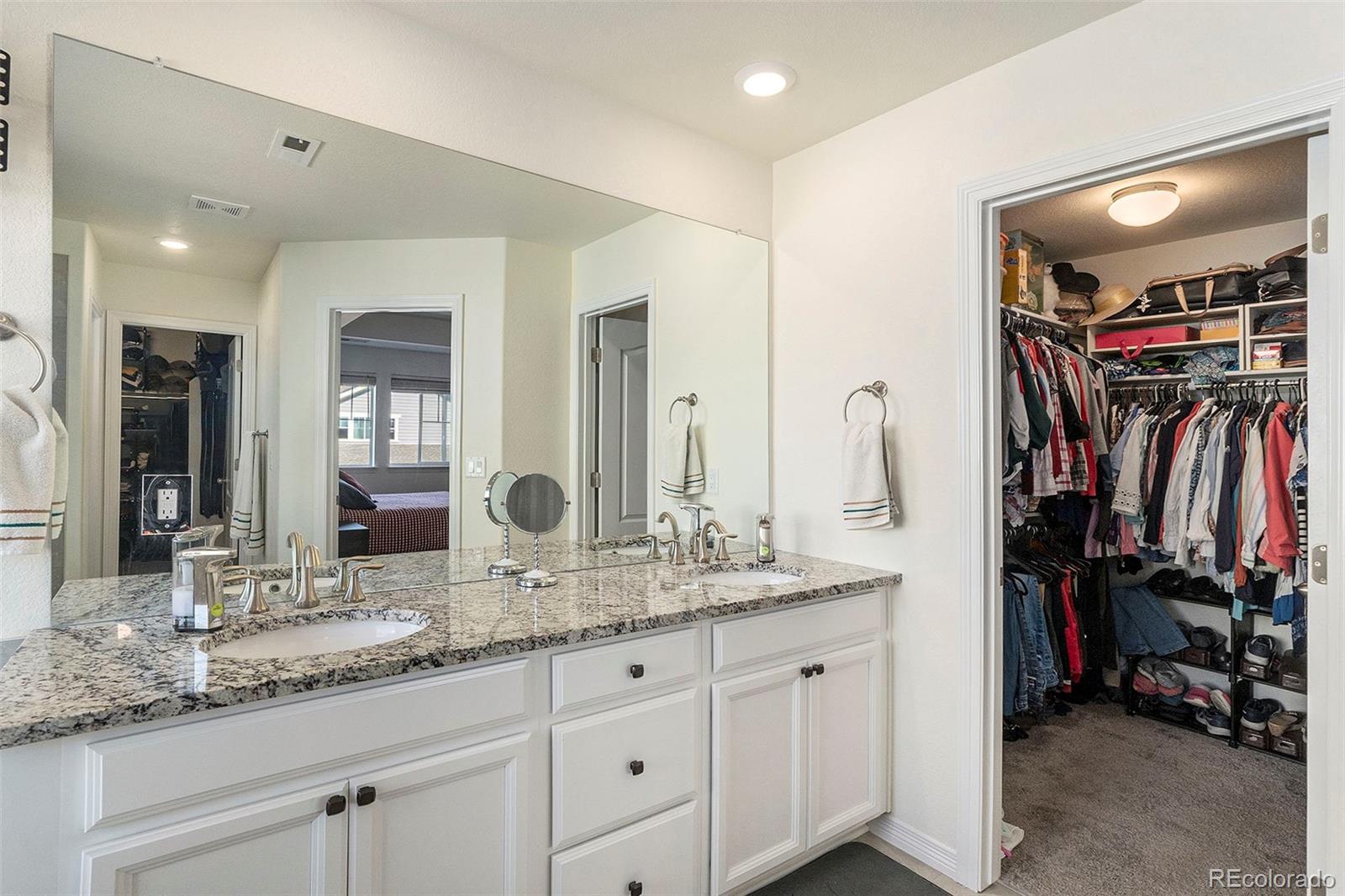 16317 Elizabeth Street