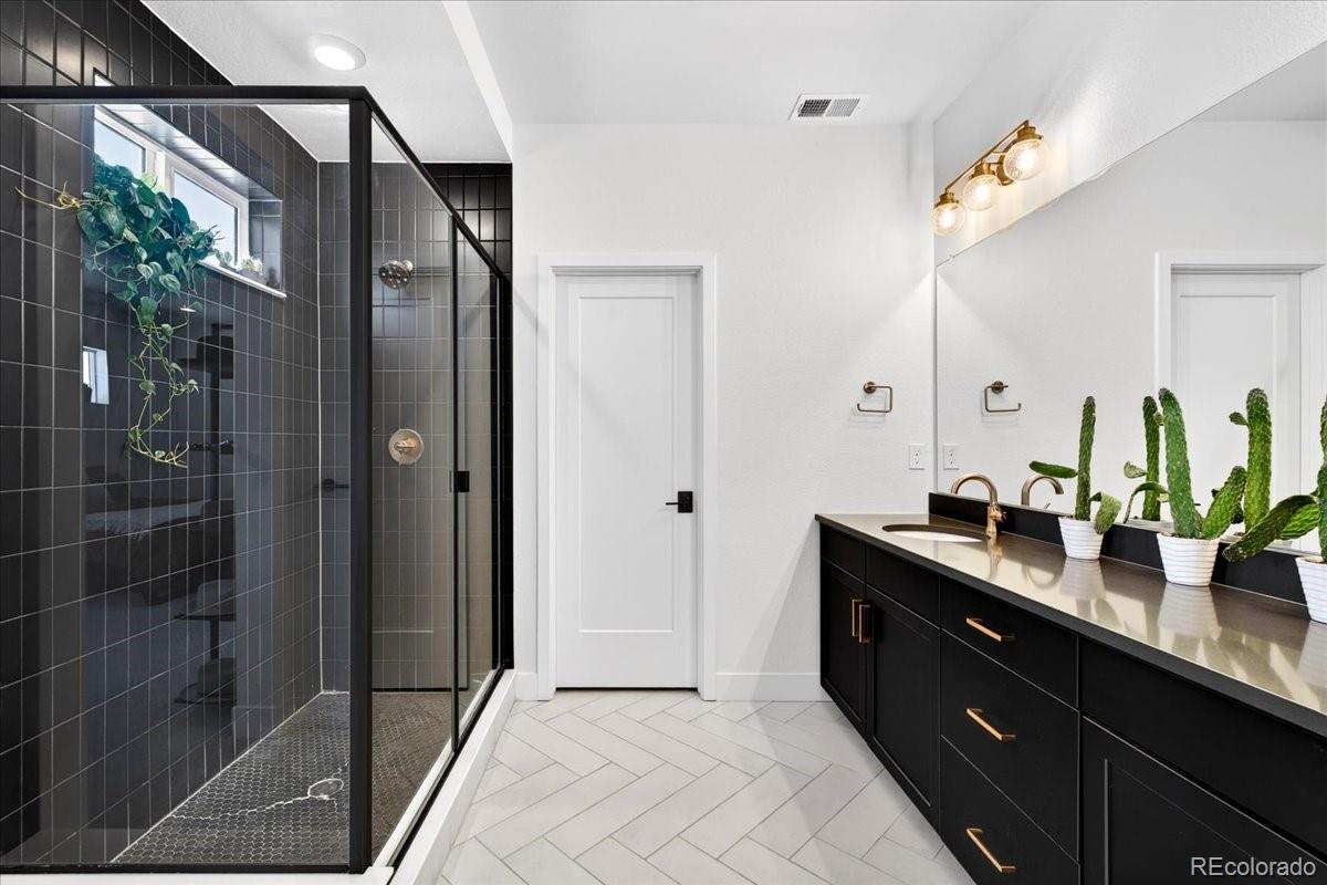 17621 Parkside Drive N