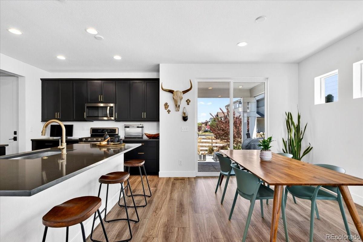 17621 Parkside Drive N