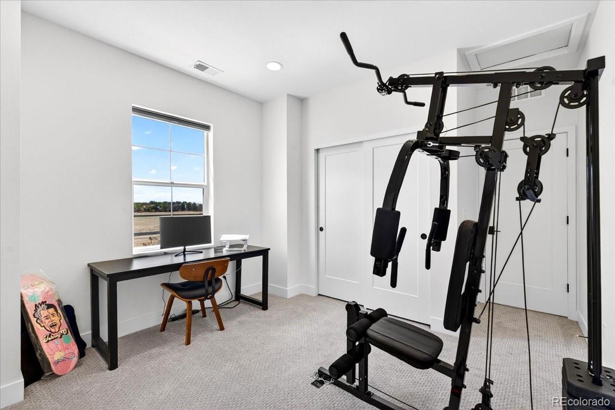 17621 Parkside Drive N