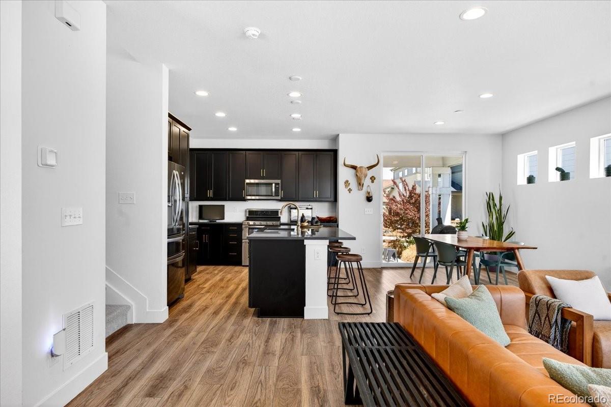 17621 Parkside Drive N