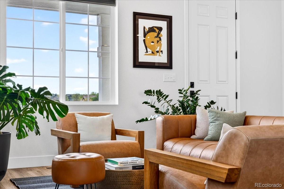 17621 Parkside Drive N