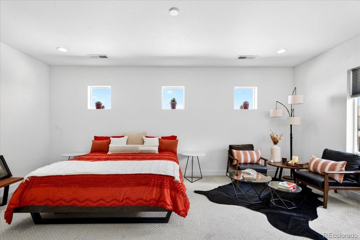 17621 Parkside Drive N