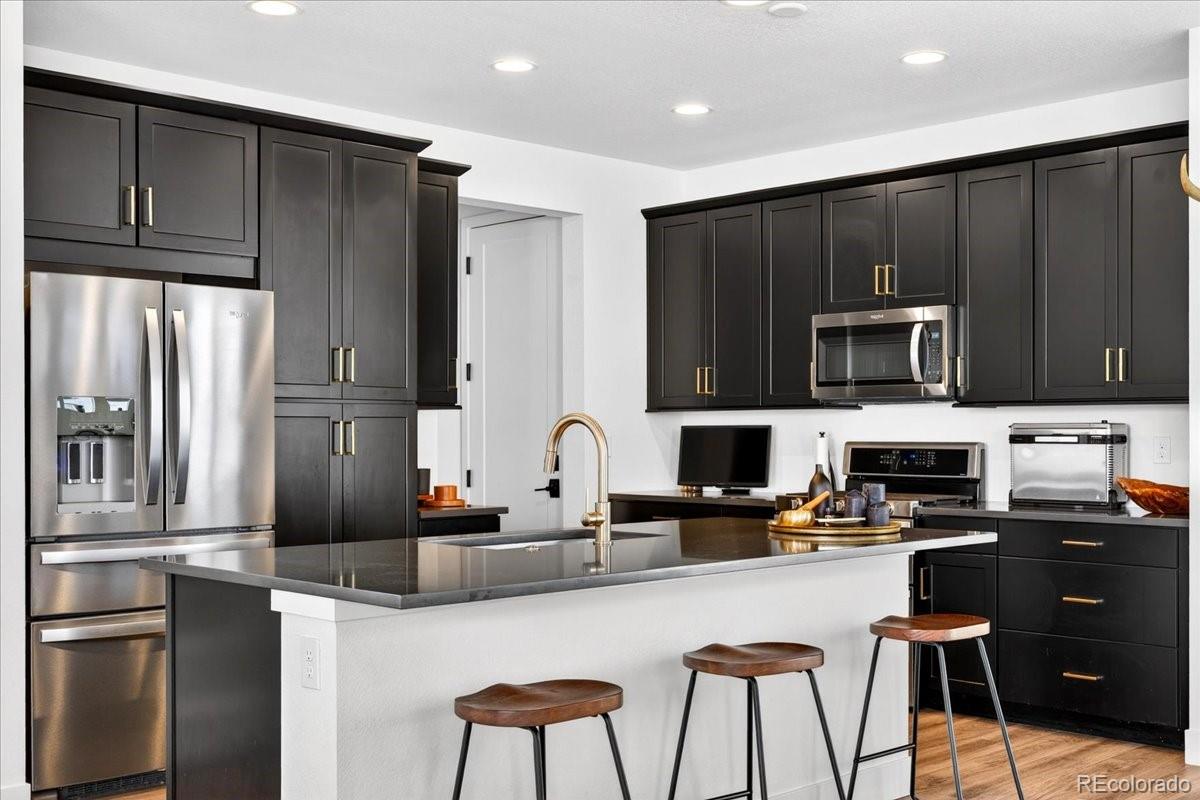 17621 Parkside Drive N