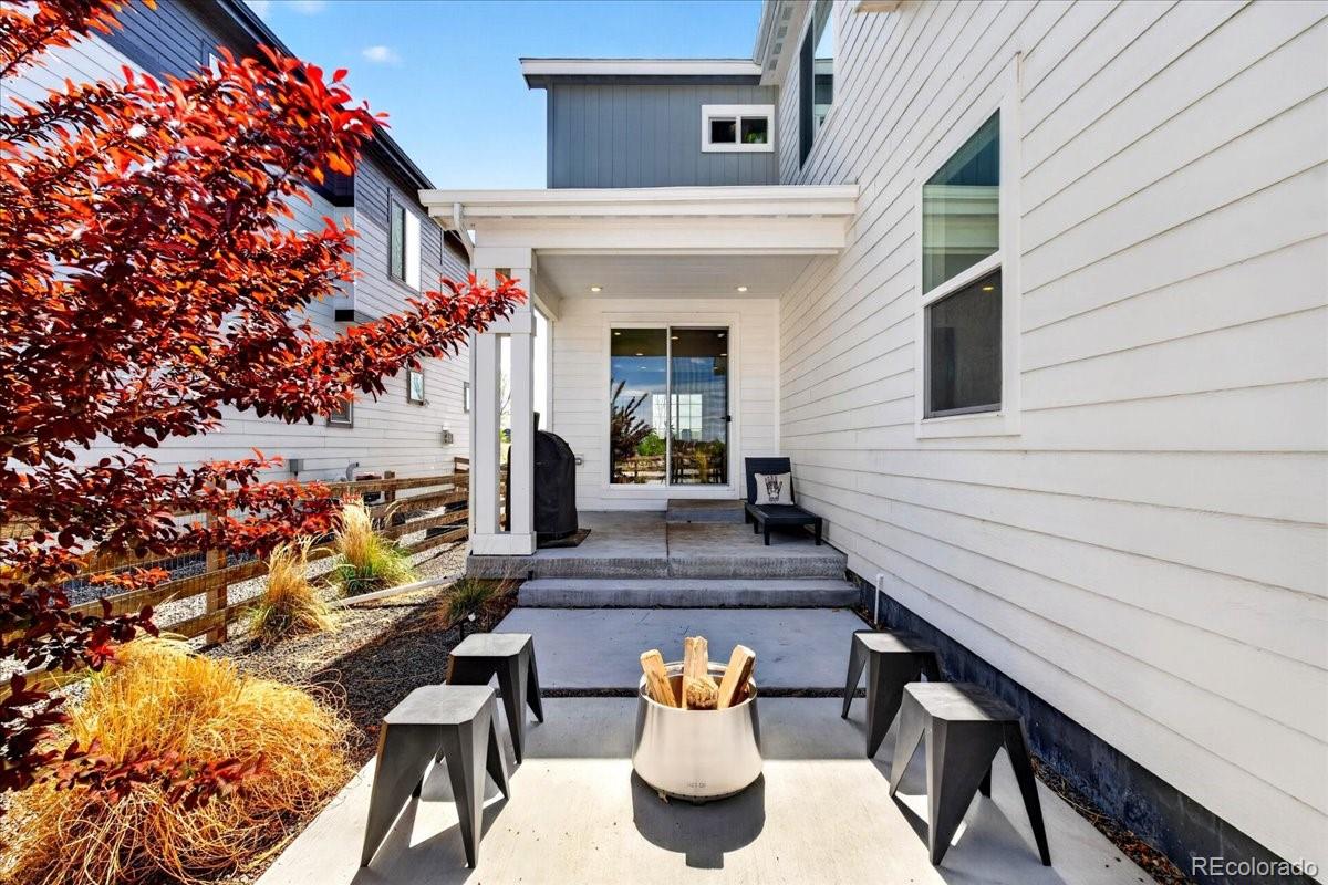 17621 Parkside Drive N