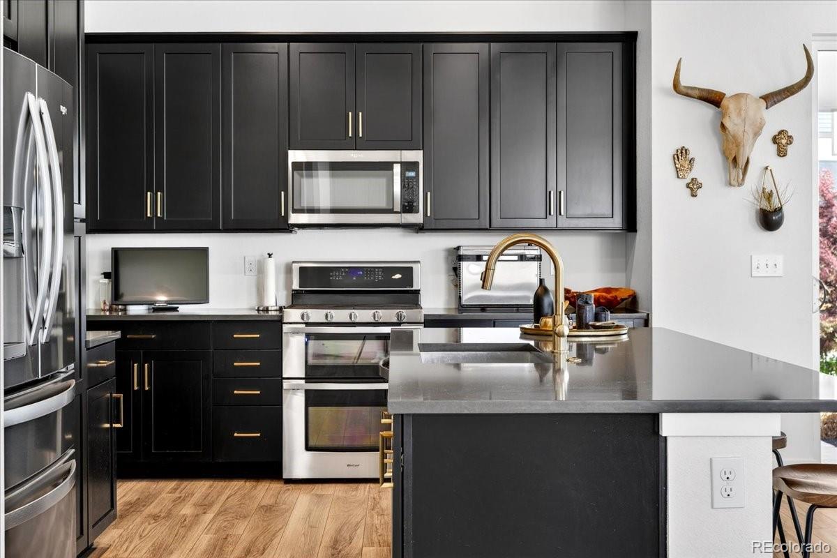 17621 Parkside Drive N