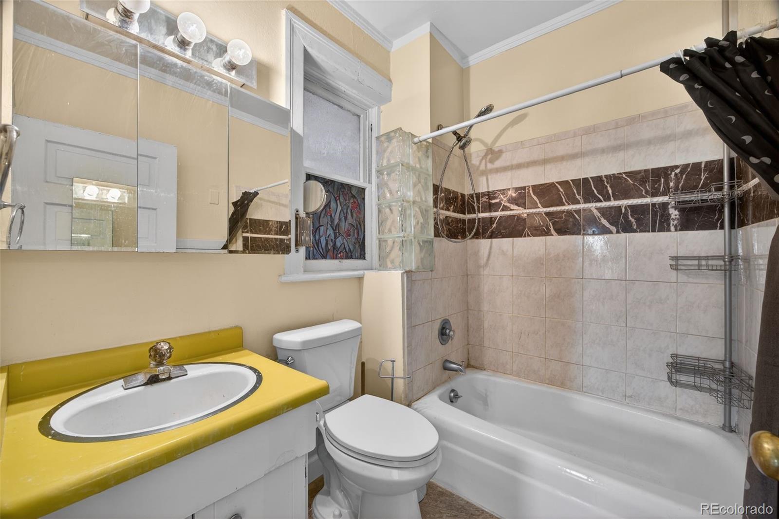 1560 N Gilpin Street