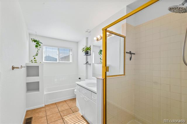 1885 S Quebec Way Unit: J106