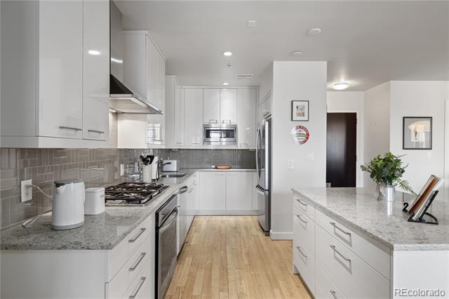 410 Acoma Street Unit: 314