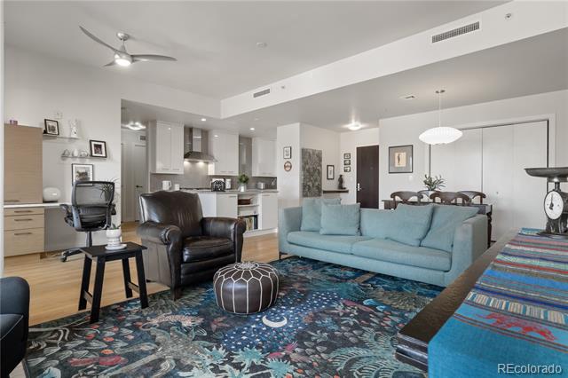 410 Acoma Street Unit: 314