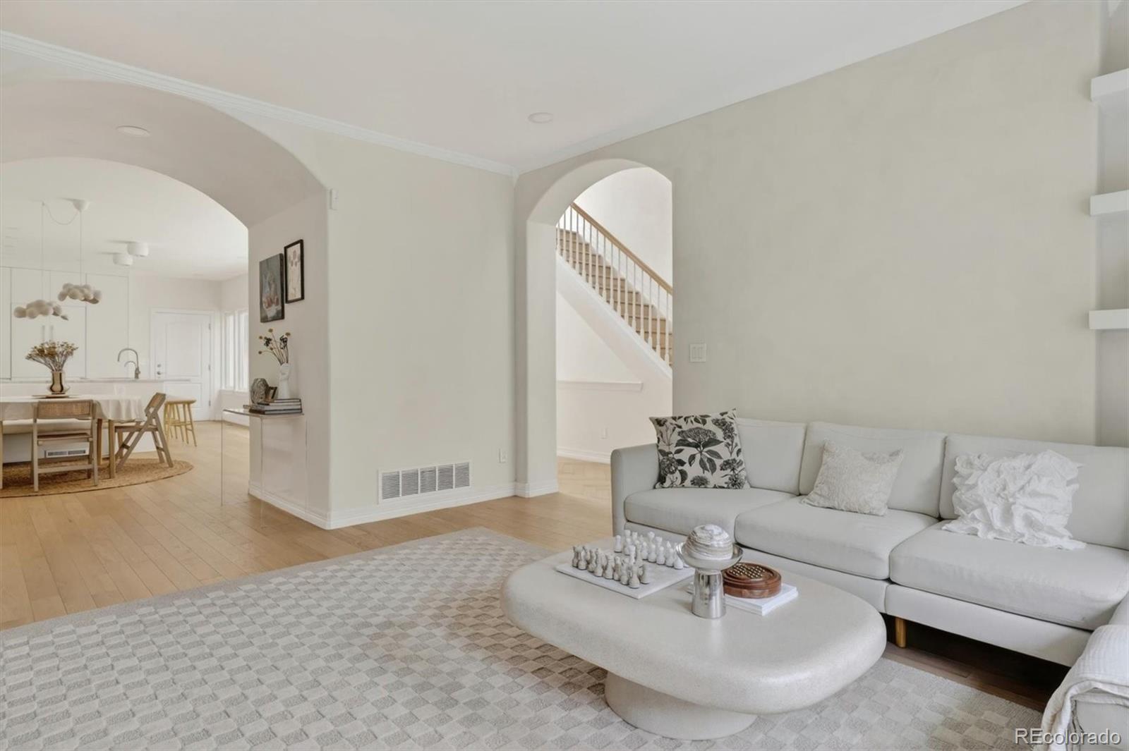 148 S Locust Street
