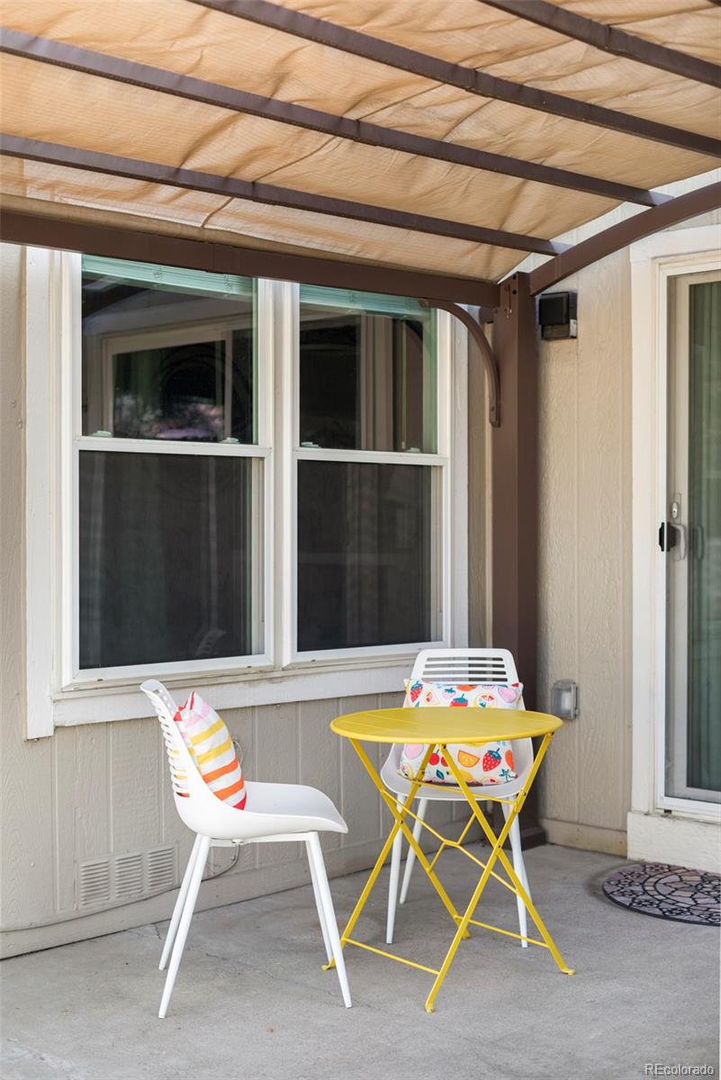 2645 S Xanadu Way Unit: B