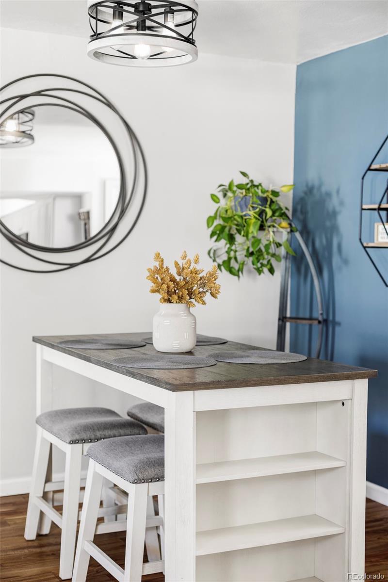 2645 S Xanadu Way Unit: B