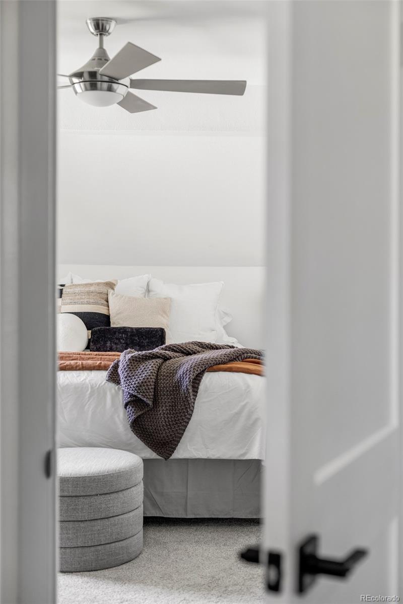 2645 S Xanadu Way Unit: B