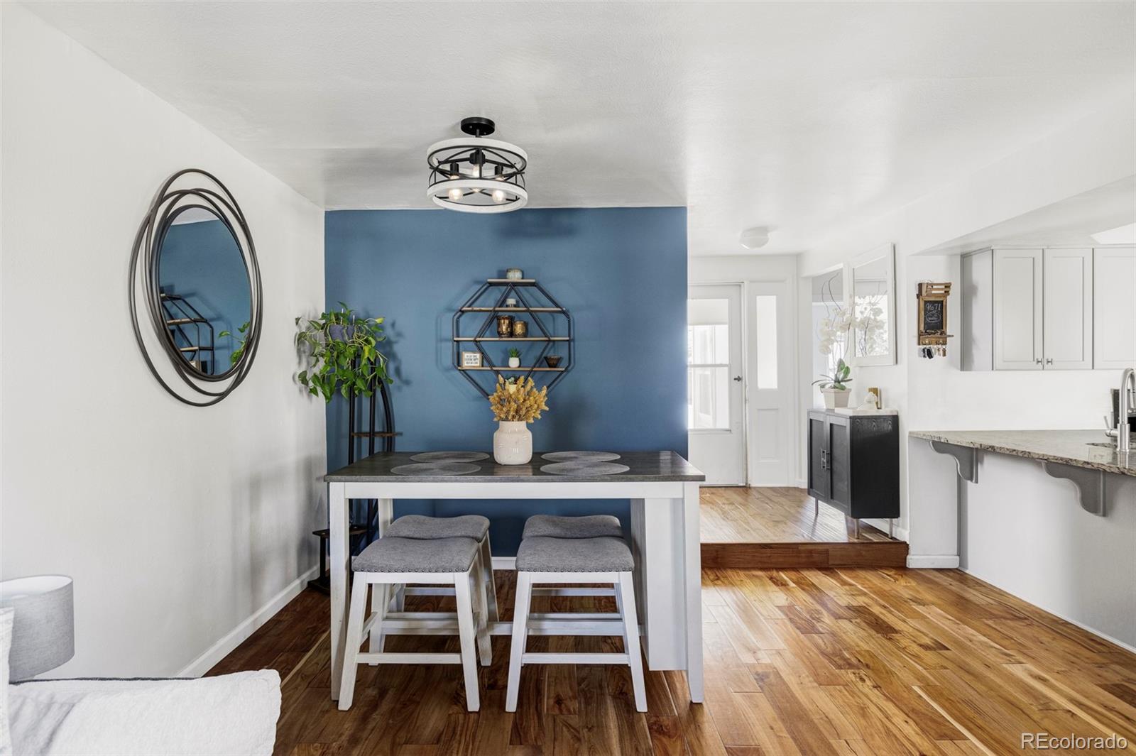 2645 S Xanadu Way Unit: B