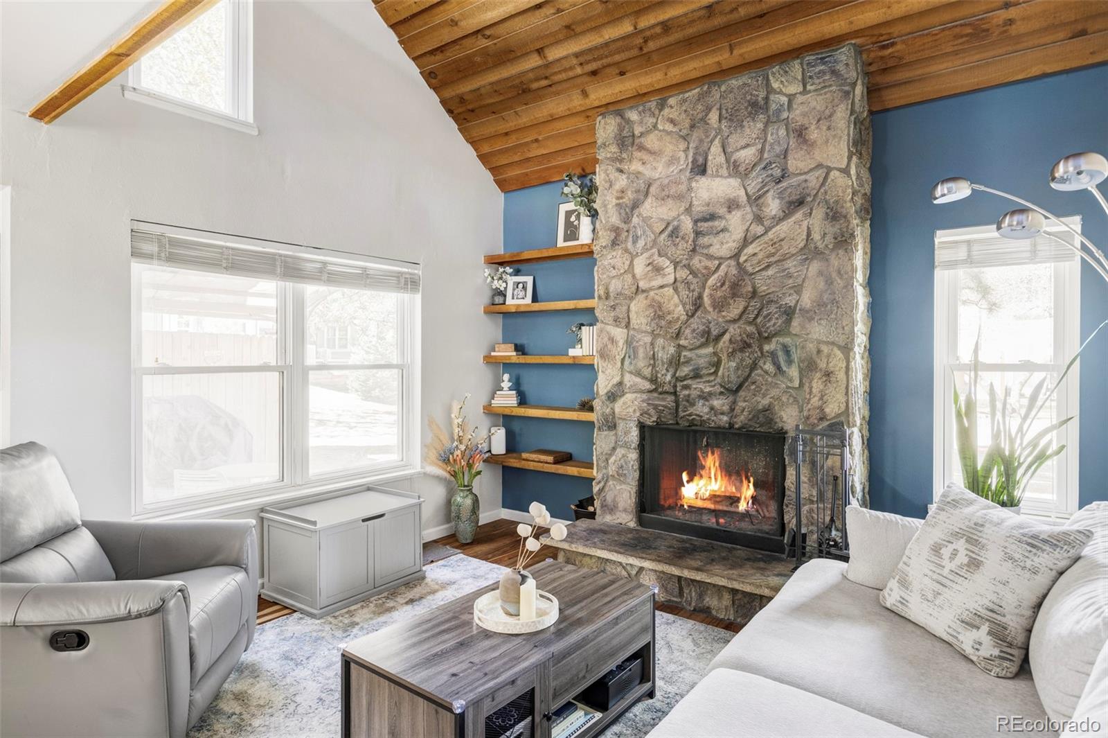 2645 S Xanadu Way Unit: B