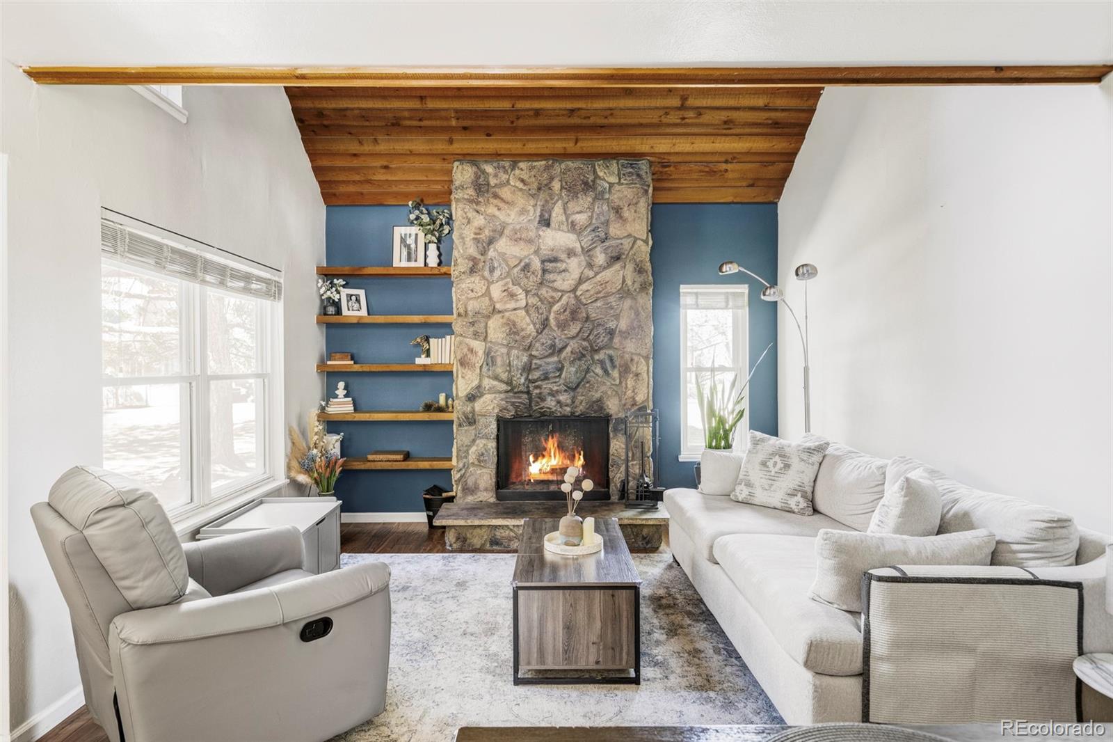 2645 S Xanadu Way Unit: B