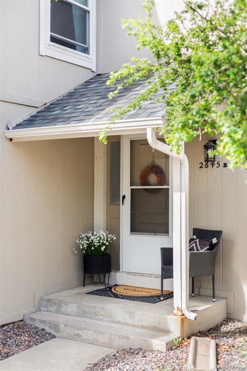 2645 S Xanadu Way Unit: B