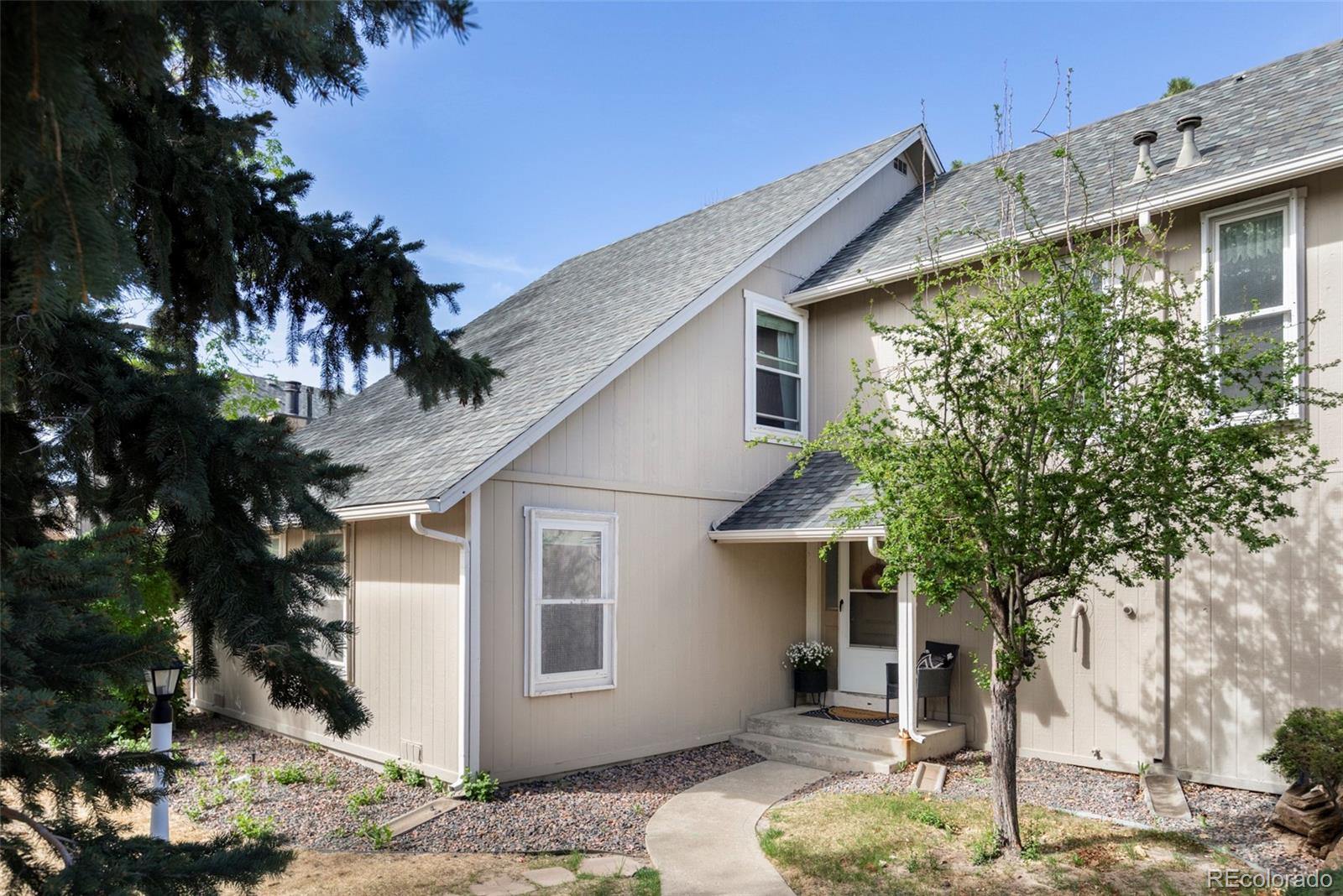 2645 S Xanadu Way Unit: B