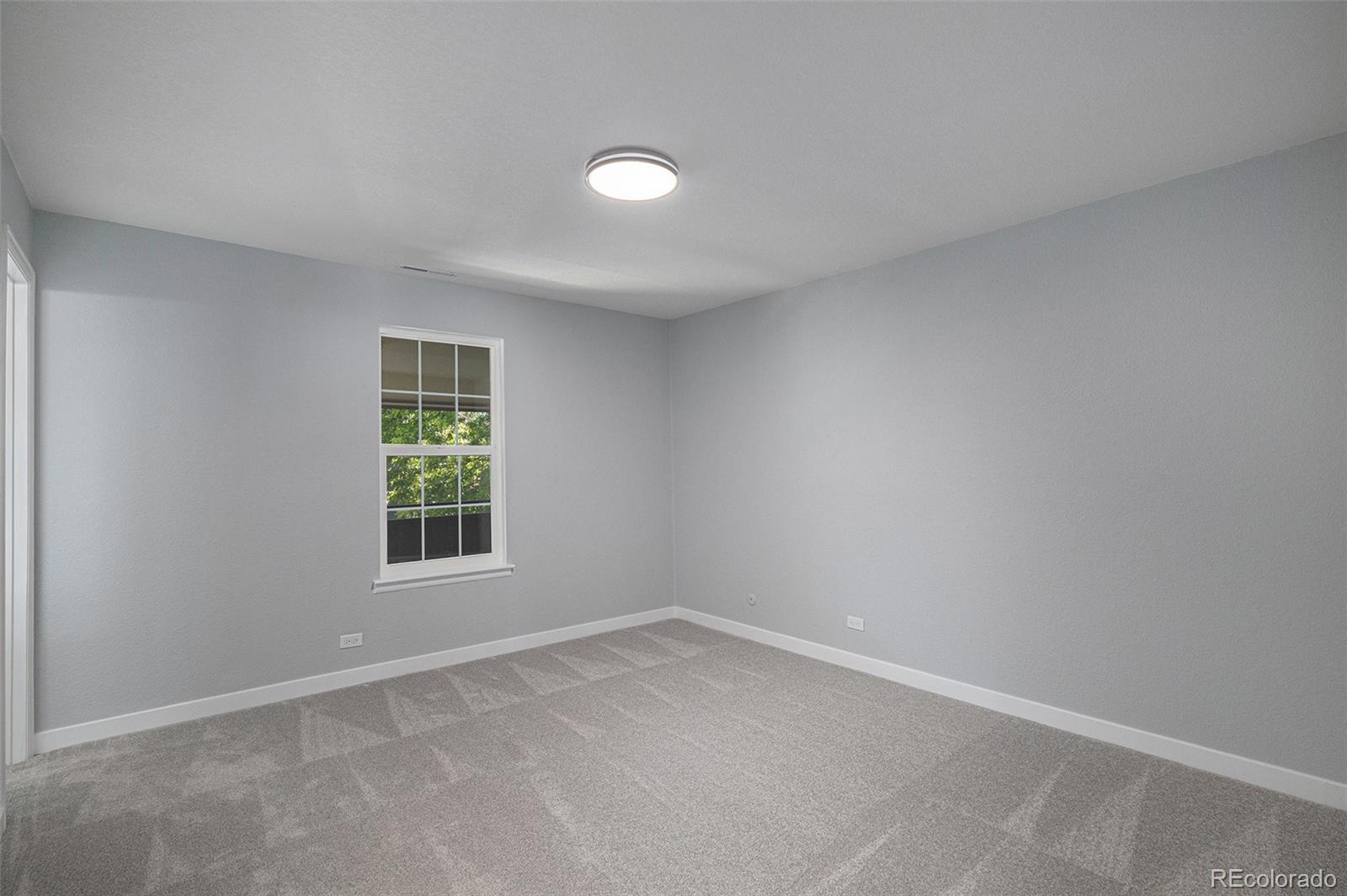 7165 S Gaylord Street Unit: H05