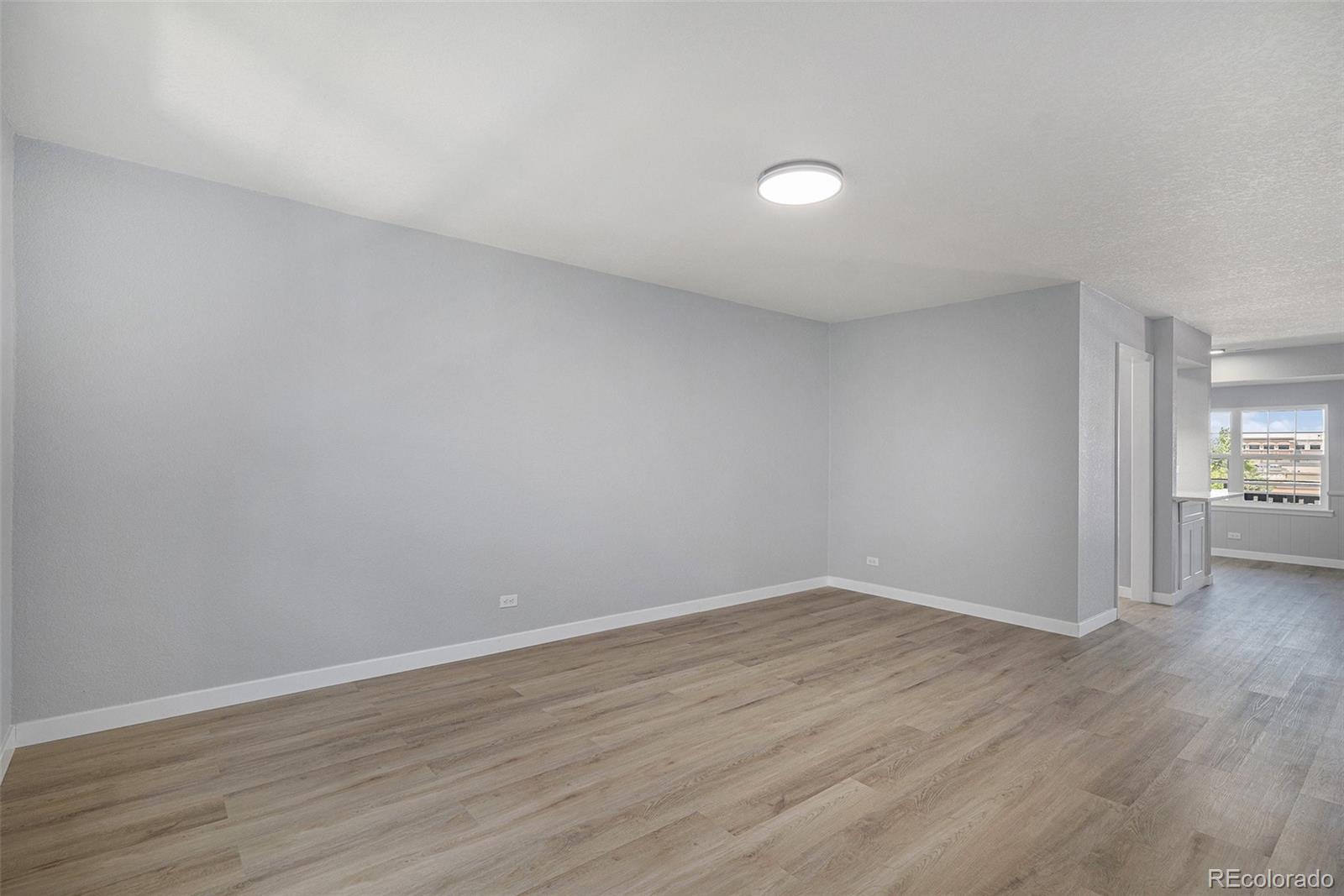 7165 S Gaylord Street Unit: H05