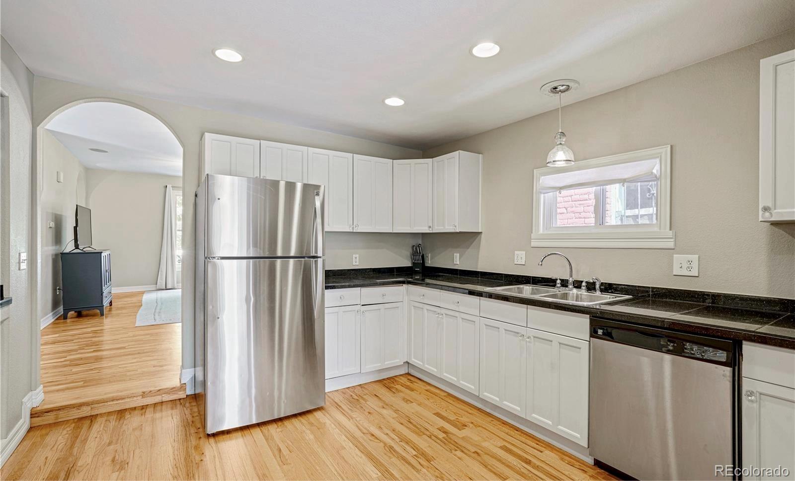 3446 N Marion Street