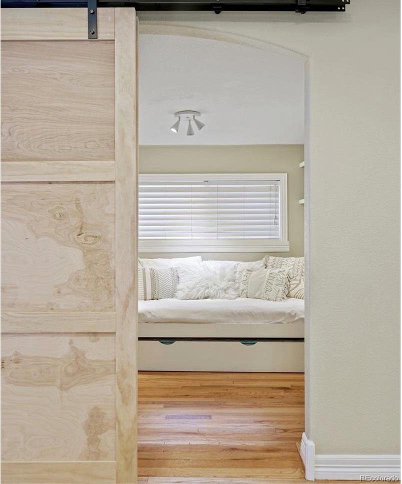 3446 N Marion Street