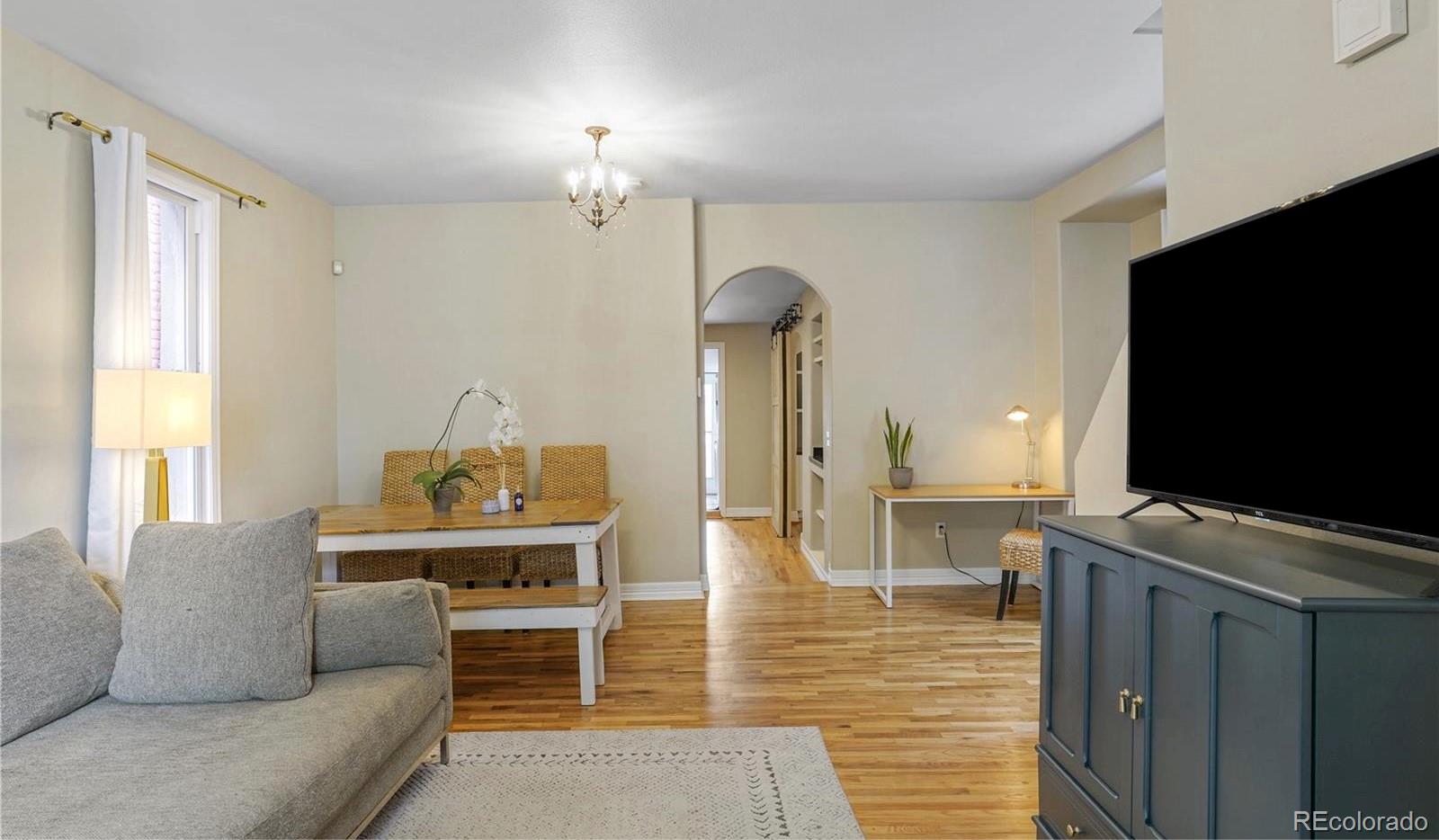 3446 N Marion Street