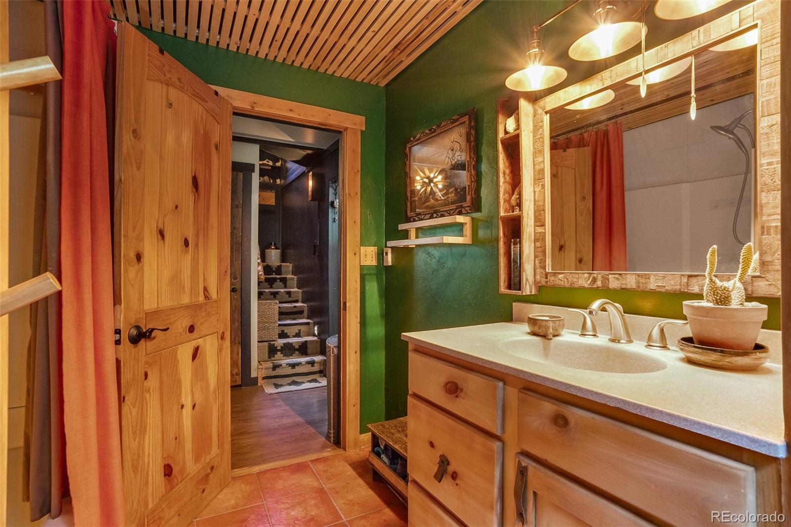 7364 Rossman Gulch Road