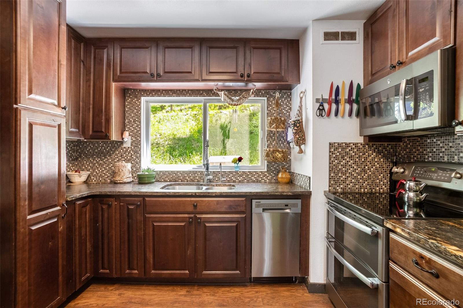 7364 Rossman Gulch Road