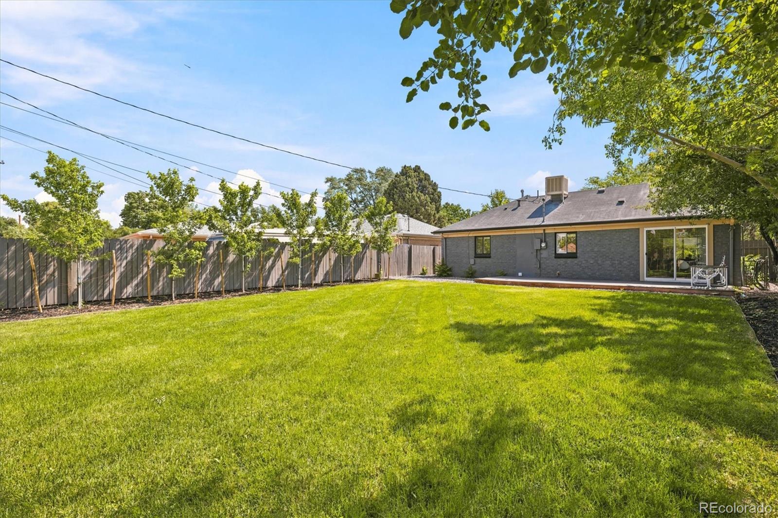 2985 Eudora Street