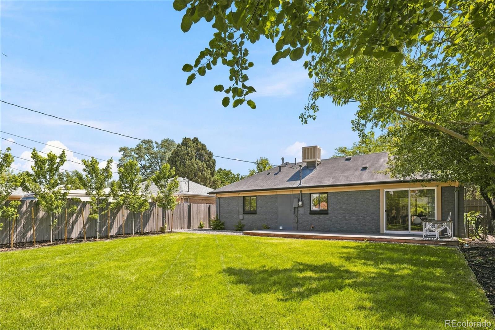2985 Eudora Street