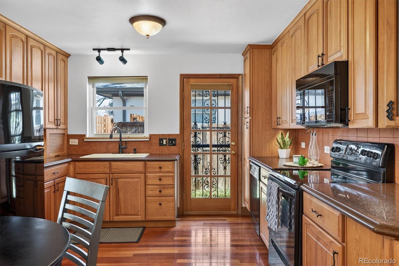 7134 E 6th Avenue Parkway