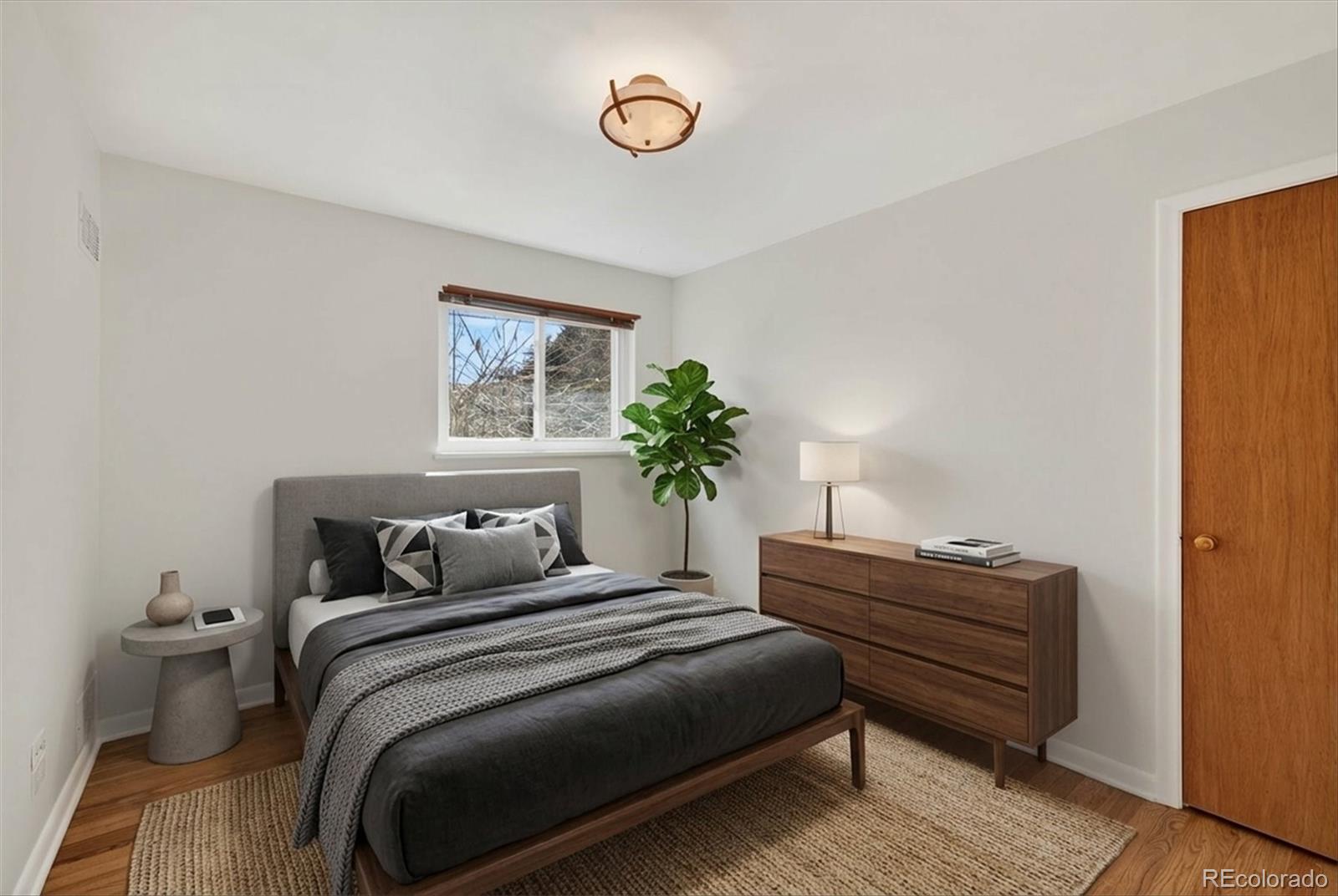 7134 E 6th Avenue Parkway