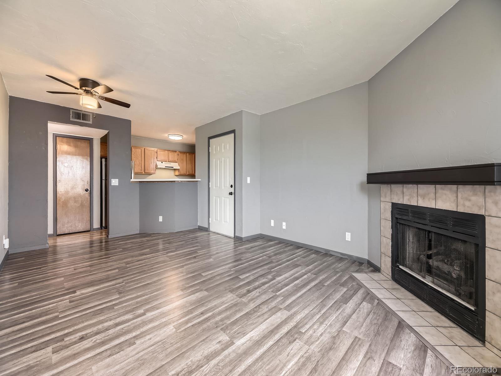 5745 W Atlantic Place Unit: 207