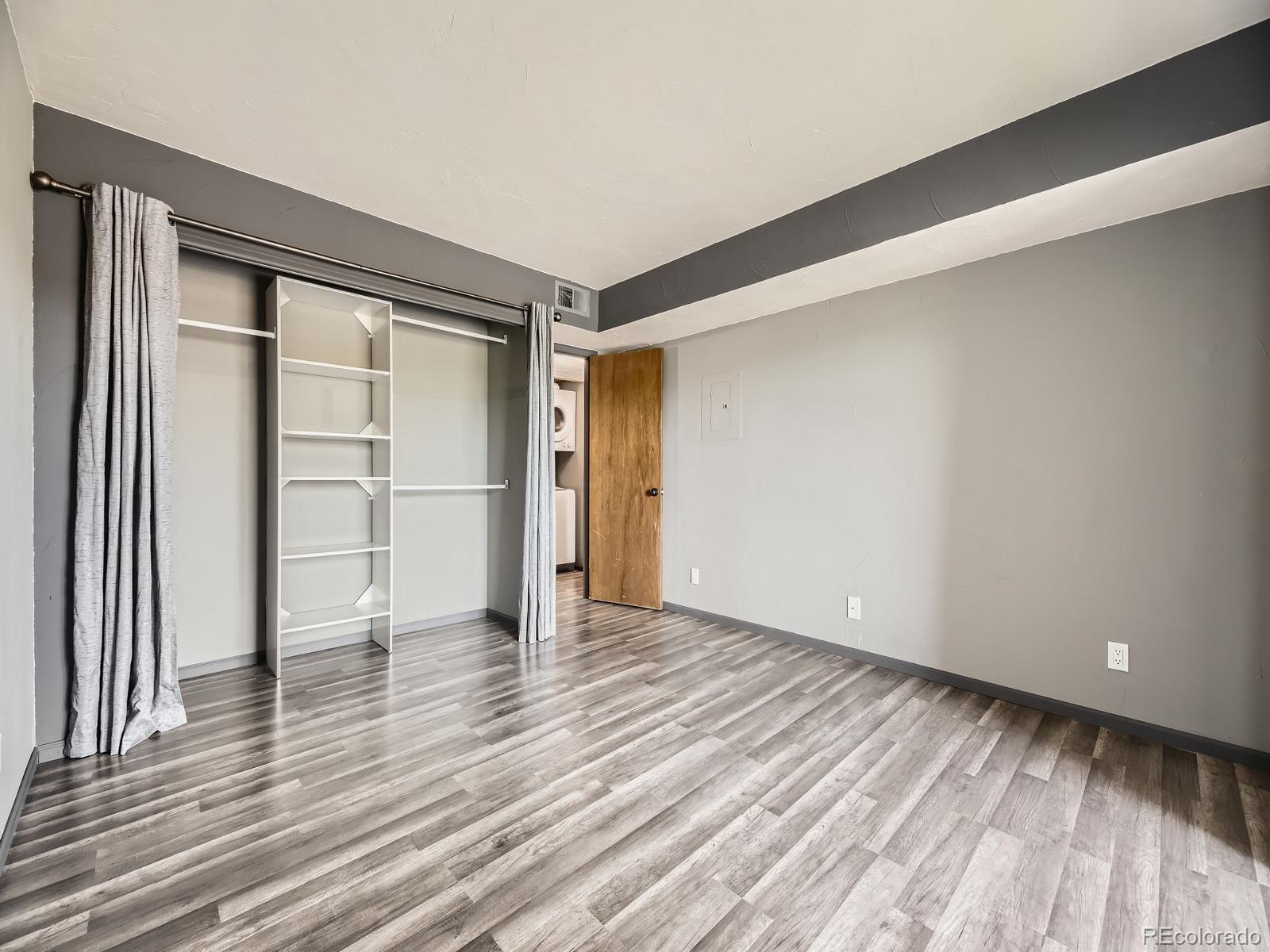 5745 W Atlantic Place Unit: 207
